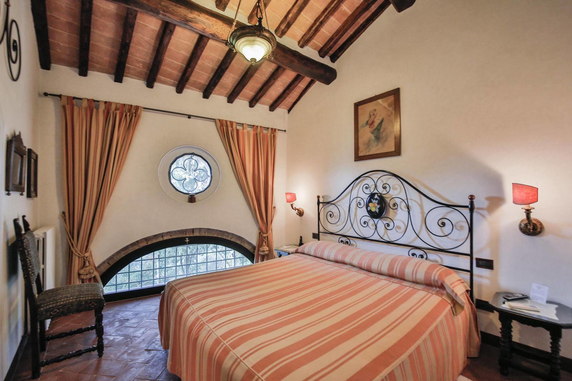 Castelletto Di Montebenichi Aparthotel Monte Benichi Екстериор снимка